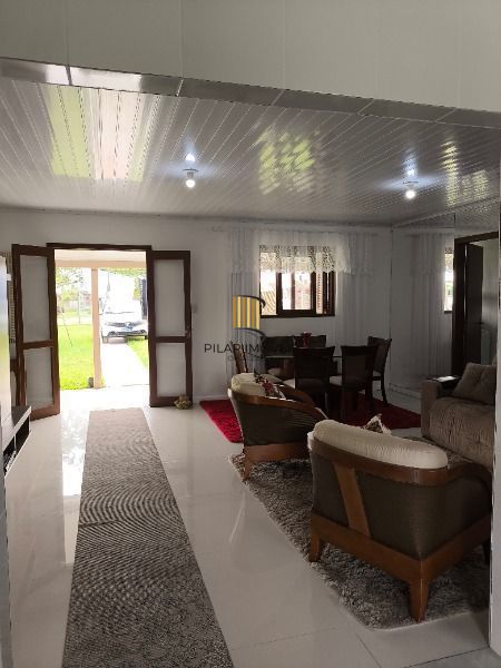 Casa em Tavares, no bairro Centro, com 2 dormitório(s), e 2 banheiros, à venda.