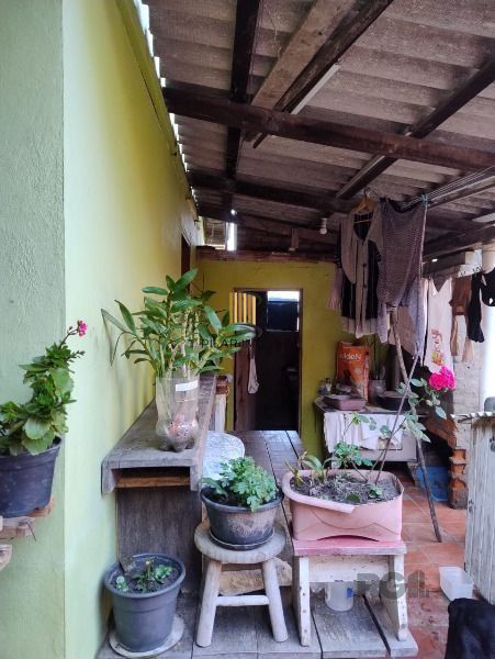 Terreno em Porto Alegre, no bairro Lageado, à venda.