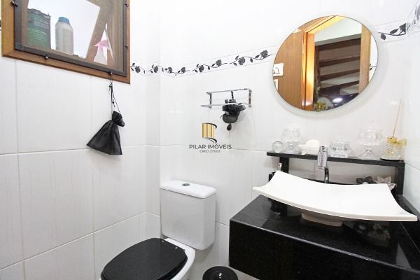 Casa Condominio em Porto Alegre, no bairro Espírito Santo, com 3 dormitório(s), 