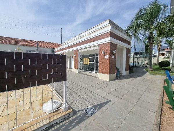 Apartamento em Porto Alegre, no bairro Hípica, com 3 dormitório(s), e 3 banheiro