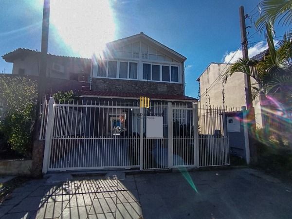 Casa para Venda - 183m², 3 dormitórios, sendo 1 suites, 3 vagas - Nova Ipanema - Pilar Imóveis