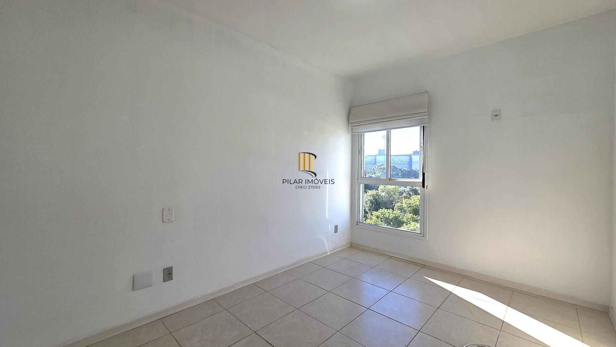 Apartamento de 75,9 m² com 3 dormitórios, 1 suíte e 2 vagas de garagem, próximo ao Barra Shopping Sul.