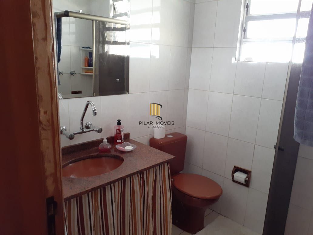 Ótima casa com 4 dormitórios no bairro Partenon.
