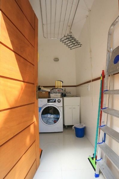 Casa Condominio para Venda - 3 dormitórios, sendo 1 suites, 2 vagas - Tristeza