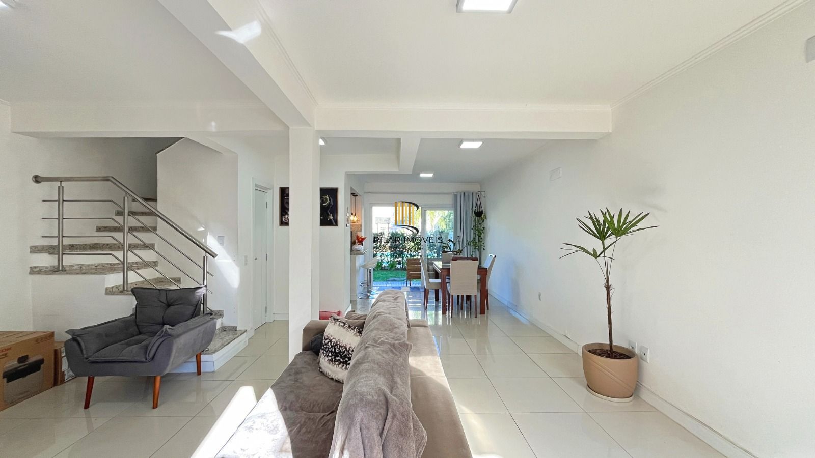 Casa de Condomínio 3 dormitórios no bairro Hípica