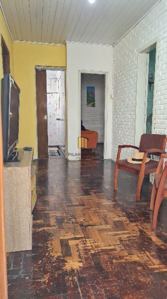 Casa para Venda - 85m², 3 dormitórios, 1 vaga - Ipanema