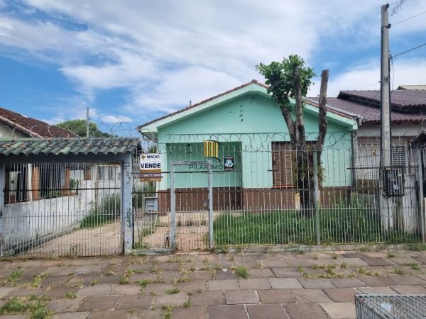 Casa 4 dormitórios à venda Camaquã Porto Alegre/RS - Pilar Imóveis