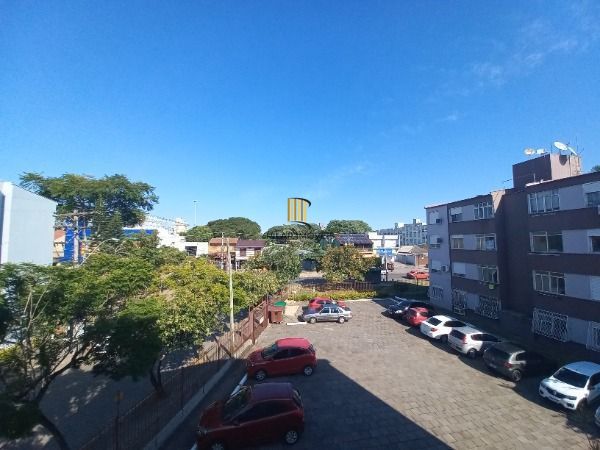 Apartamento em Porto Alegre, no bairro Cavalhada, com 3 dormitório(s), e 3 banhe