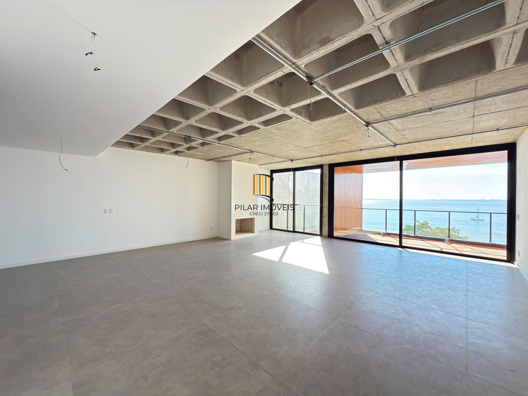 Belíssimo apartamento com 230,6m2, 3 suítes e 4 vagas de garagem. Projeto diferenciado e vista deslumbrante para o pôr do sol do Guaíba.