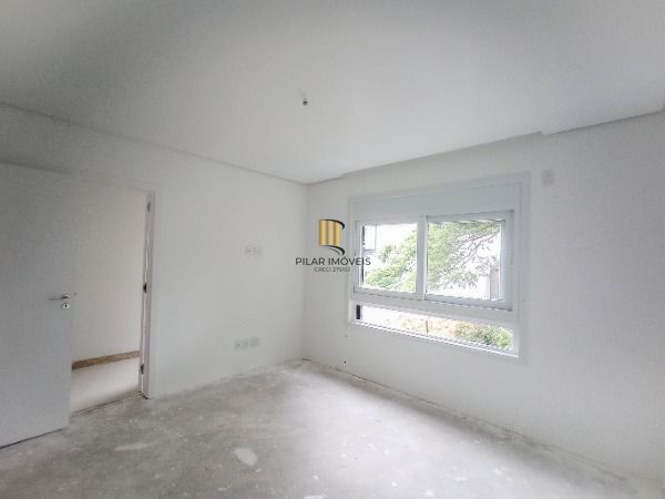 Cobertura para Venda - 346.66m², 3 dormitórios, sendo 3 suites, 4 vagas - Vila A