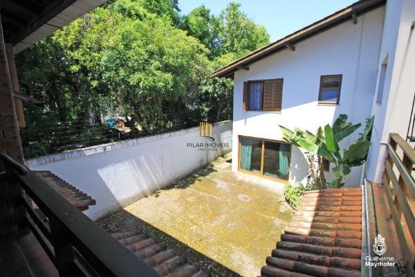Casa para Venda - 200m², 3 dormitórios, sendo 1 suites, 4 vagas - Ipanema