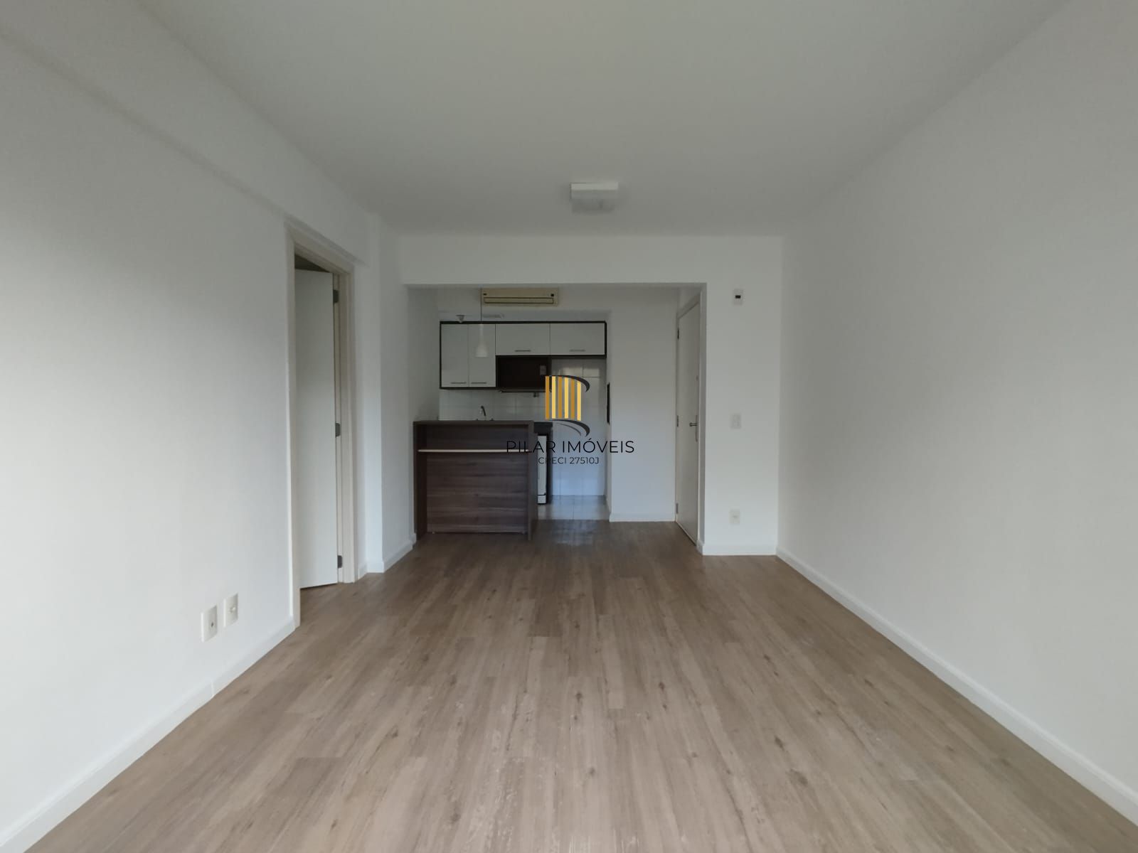 Apartamento com 3 Dormitórios, 2 vagas , uma quadra do Zaffari Otto