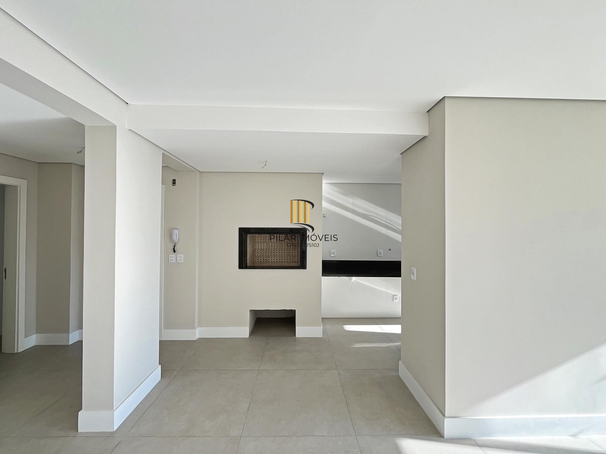 Apartamento com 3 Suítes no Cristal