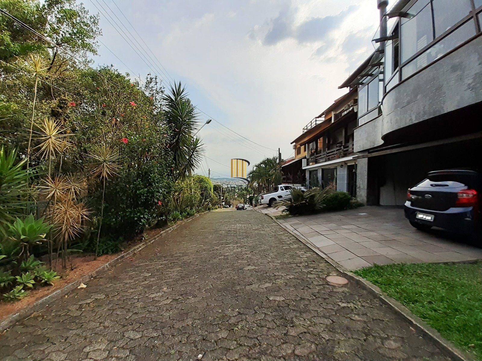Casa de Condomínio 3 dormitórios no bairro Nonoai