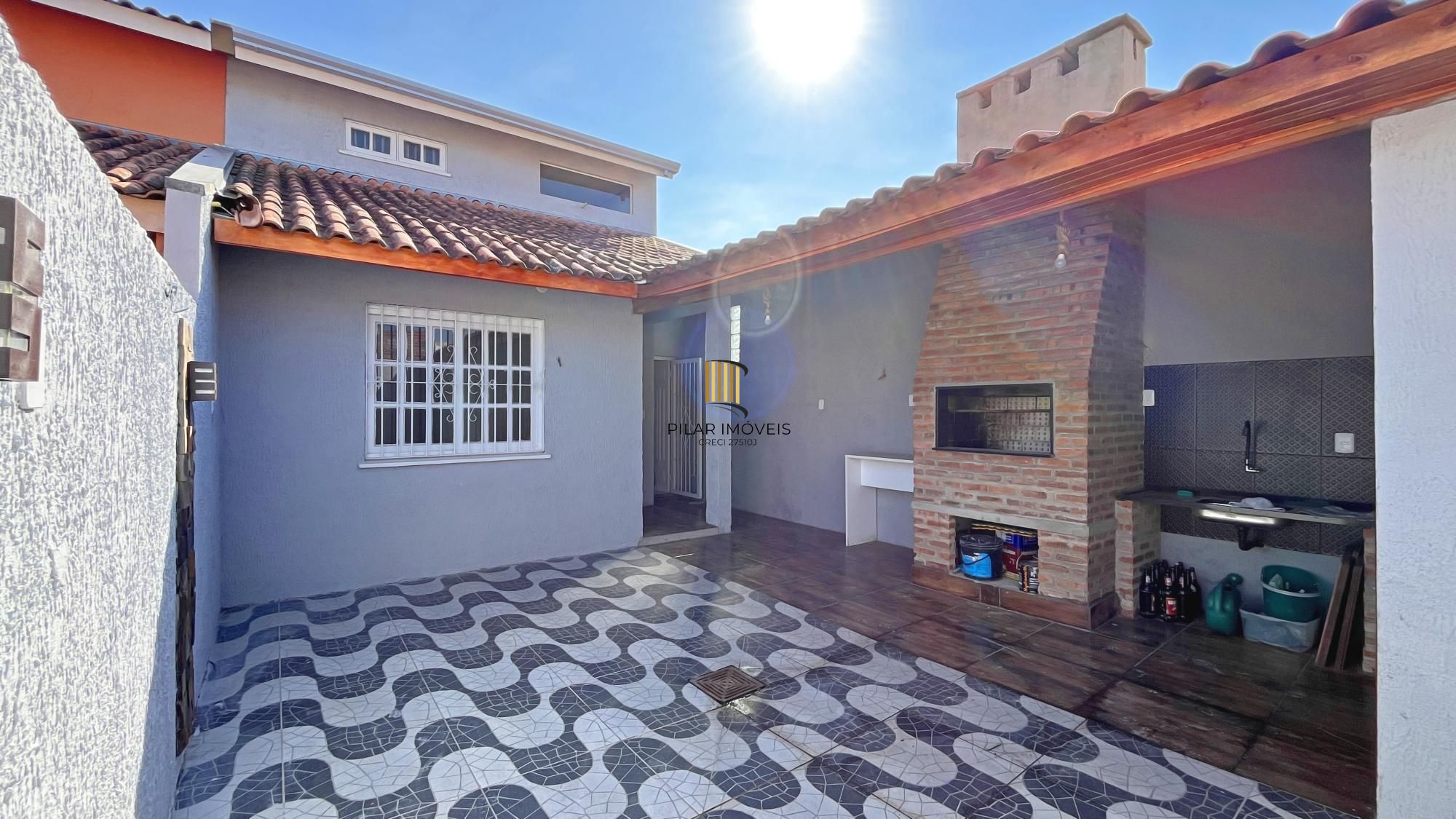 Casa para Venda - 70m², 2 dormitórios, 2 vagas - Hípica