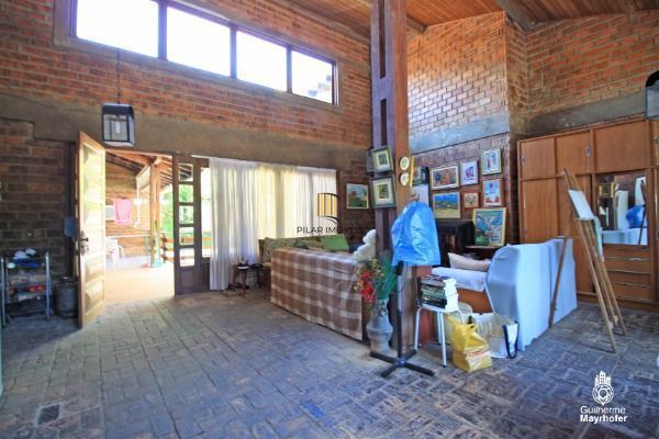 Casa para Venda - 200m², 3 dormitórios, sendo 1 suites, 4 vagas - Ipanema