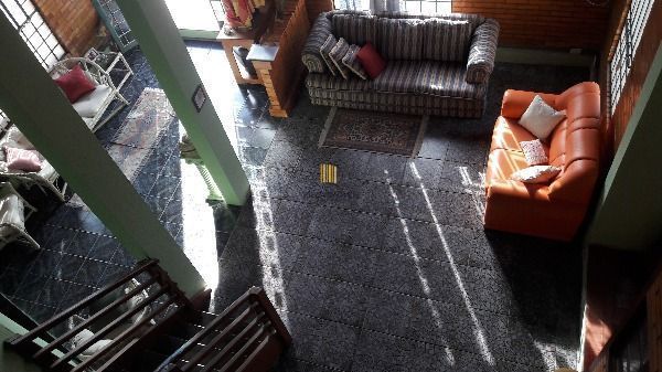 Casa em Porto Alegre, no bairro Aberta dos Morros, com 4 dormitório(s), e 4 banh