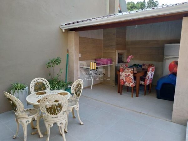 Casa para Venda - 231.52m², 3 dormitórios, sendo 1 suites, 2 vagas - Imperial Pa
