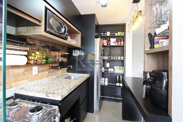 Apartamento em Porto Alegre, no bairro Cavalhada, com 2 dormitório(s), e 2 banhe