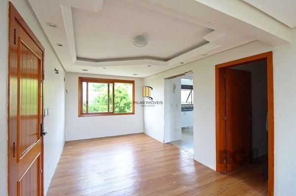 Apartamento em Porto Alegre, no bairro Santa Tereza, com 3 dormitório(s),