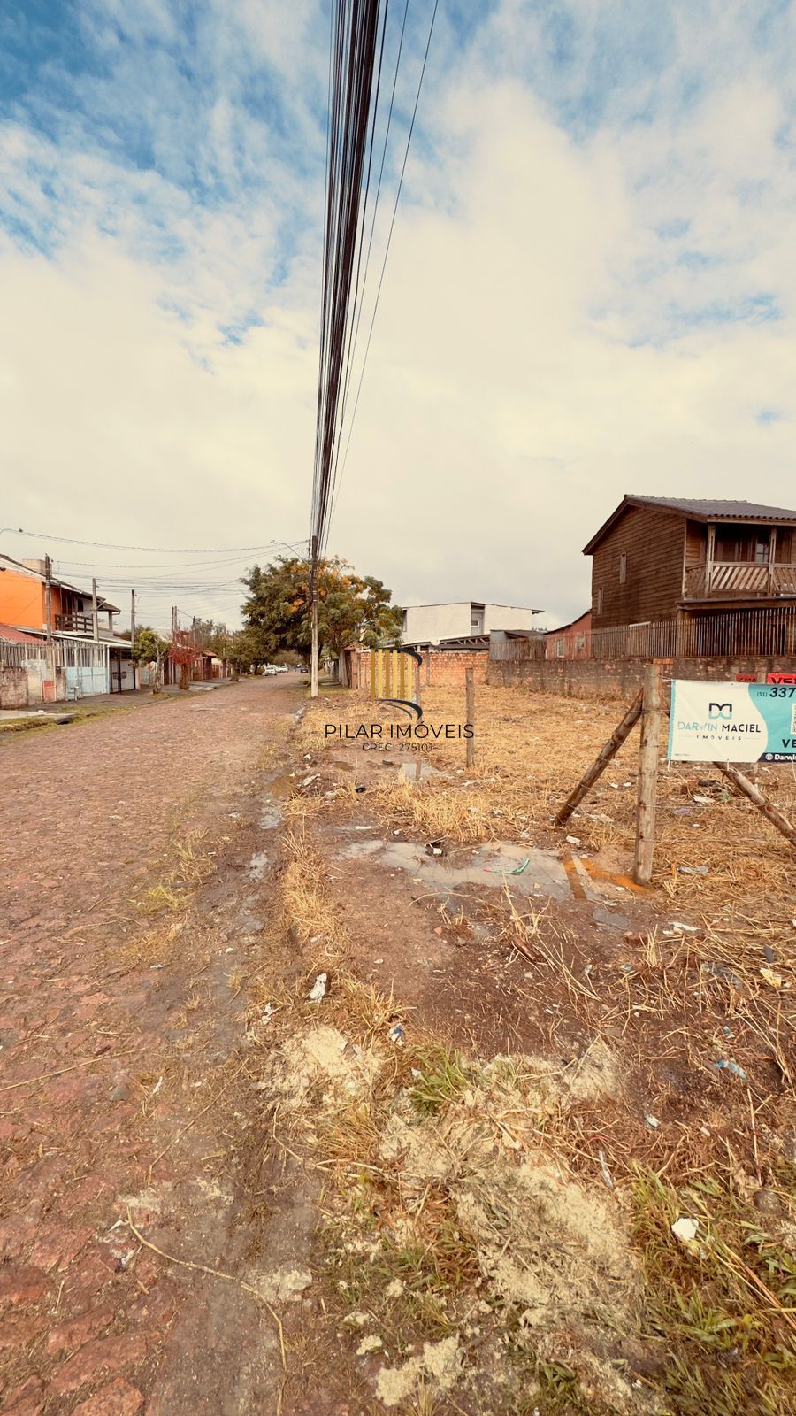 Terreno de esquina para venda, medindo 7,50x 27,25(204,37m²) bairro Hípica.