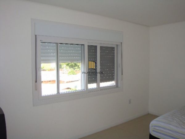 Casa para Venda - 353m², 3 dormitórios, sendo 1 suites, 3 vagas - Guarujá