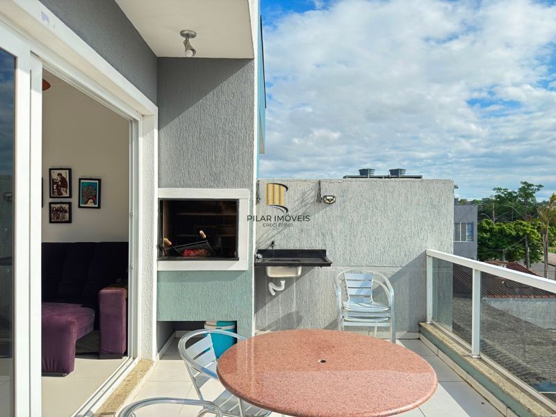 Casa com vista para o Rio e 3 dormitórios