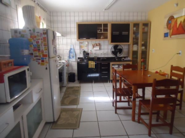 Casa para Venda - 156.9m², 3 dormitórios, 2 vagas - Nova Ipanema