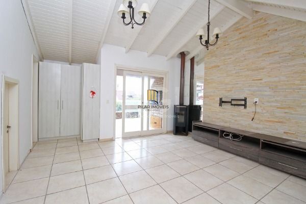 Casa Condominio para Venda - 215.51m², 3 dormitórios, sendo 1 suites, 2 vagas - 