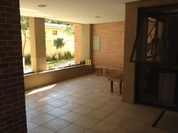 Ótimo apartamento 2 dormitórios, 1 suíte, 1 vaga coberta escriturada na tristeza