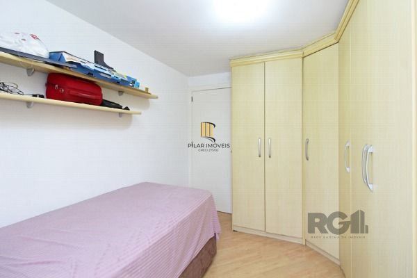 Casa Condominio para Venda - 201m², 3 dormitórios, sendo 1 suites, 2 vagas - Tri