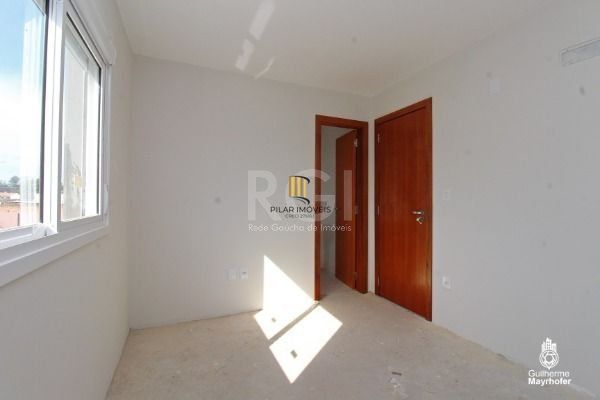 Casa para Venda - 87m², 3 dormitórios, sendo 1 suites, 1 vaga - Hípica