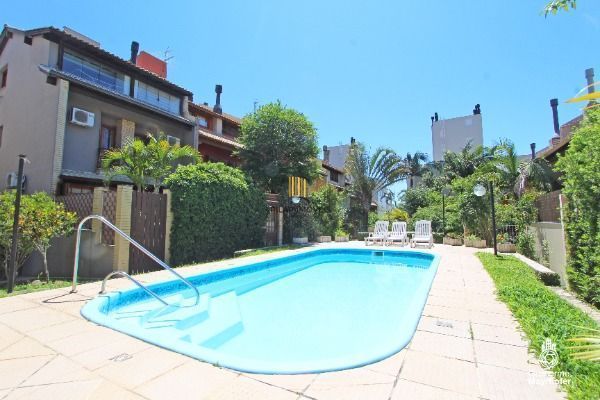 Casa Condominio para Venda - 181.84m², 3 dormitórios, sendo 1 suites, 4 vagas - 