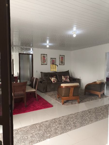 Casa em Tavares, no bairro Centro, com 2 dormitório(s), e 2 banheiros, à venda.