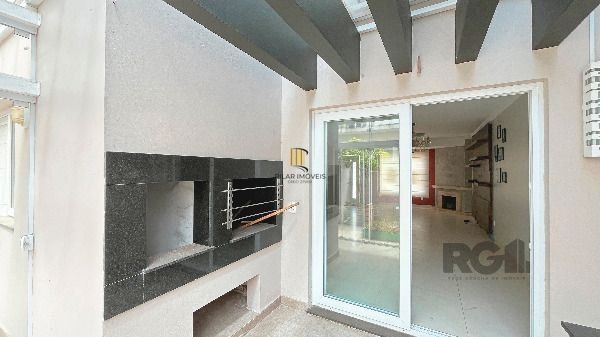 Casa Condominio em Porto Alegre, no bairro Hípica, com 3 dormitório(s), e 3 banh