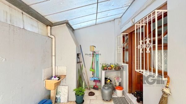 Casa Condominio em Porto Alegre, no bairro Tristeza, com 3 dormitório(s), e 3 ba