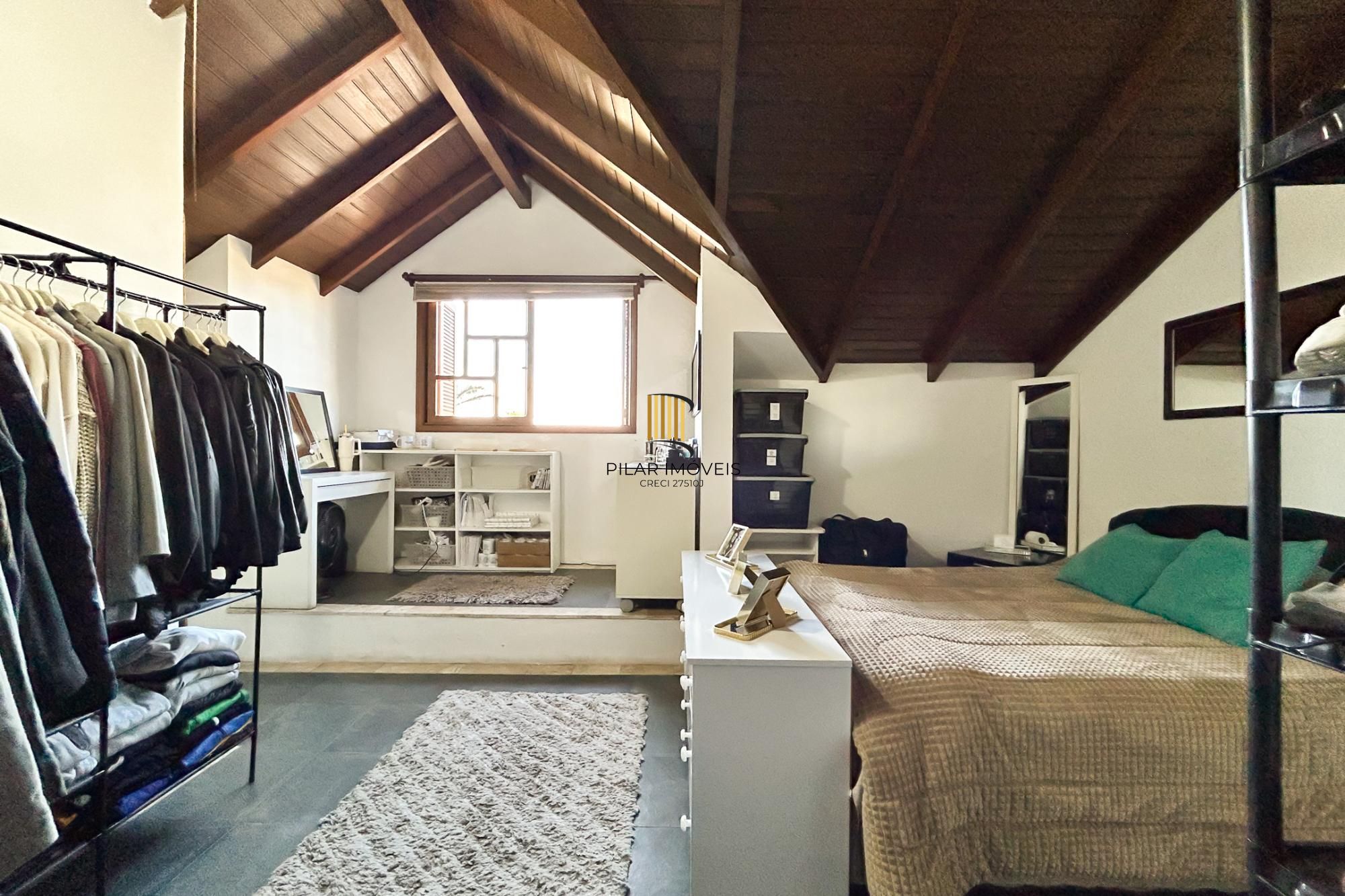 Casa 3 dormitórios no bairro Espírito Santo