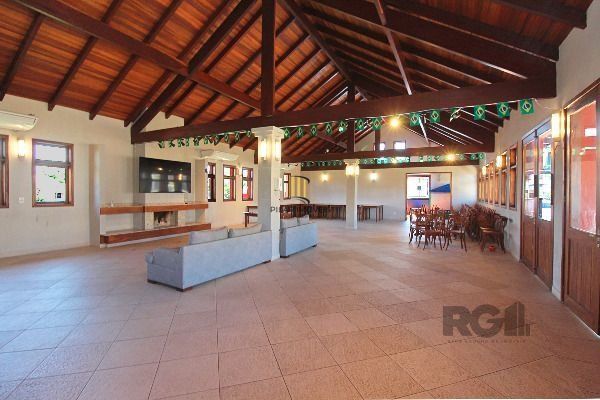 Casa Condominio em Porto Alegre, no bairro Hípica, com 3 dormitório(s), e 3 banh