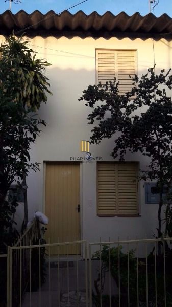 Casa Condominio para Venda - 60m², 1 dormitório, Cavalhada