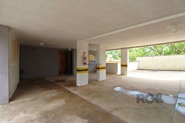 Apartamento em Porto Alegre, no bairro Santa Tereza, com 3 dormitório(s),