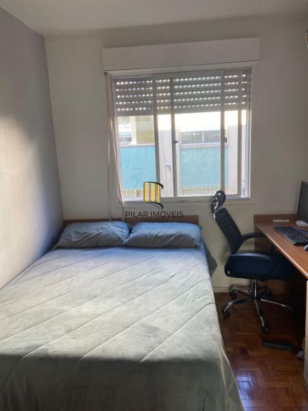 Apartamento em Porto Alegre, no bairro Cristal, com 3 dormitório(s), e 3 banheir