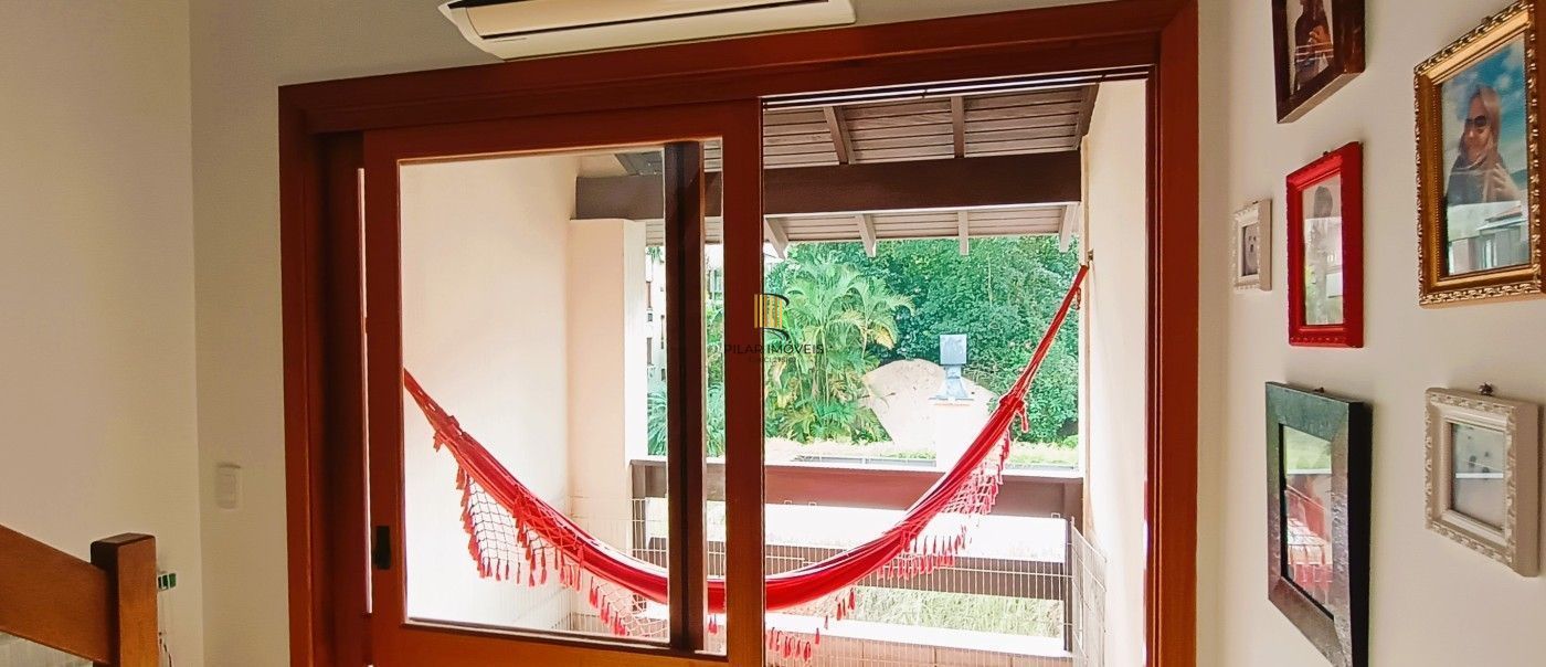 Linda cobertura, 3 quartos, 1 suíte, infra completa no bairro Ipanema, com ofurô