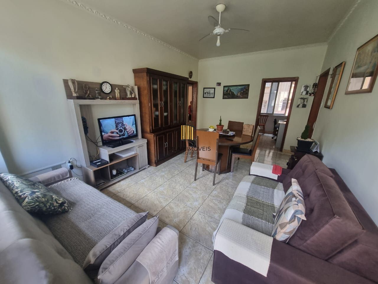 Amplo apartamento, em localização privilegiada no Bom Fim.