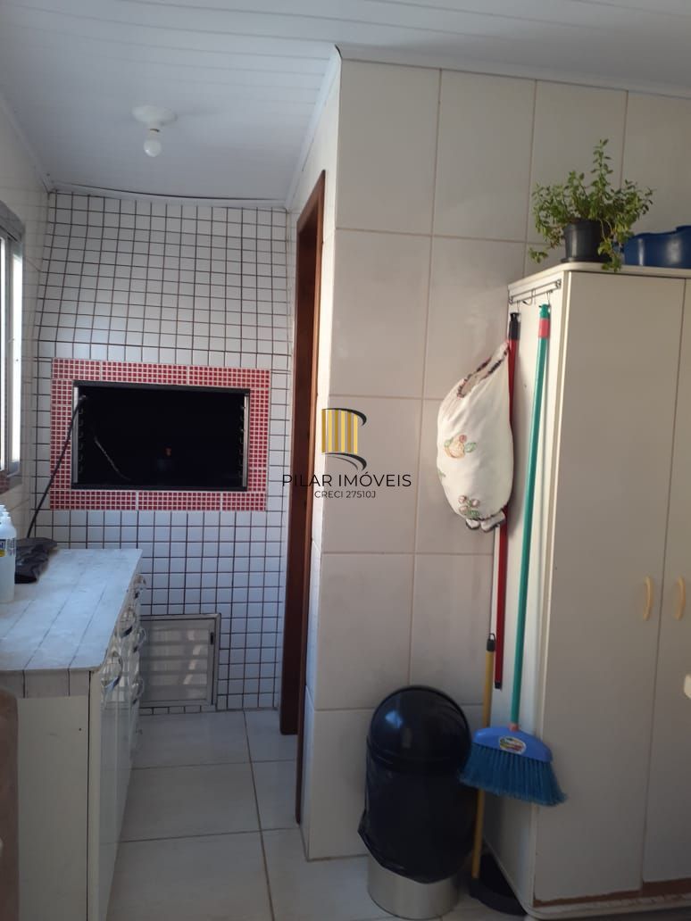 Ótima casa com 4 dormitórios no bairro Partenon.