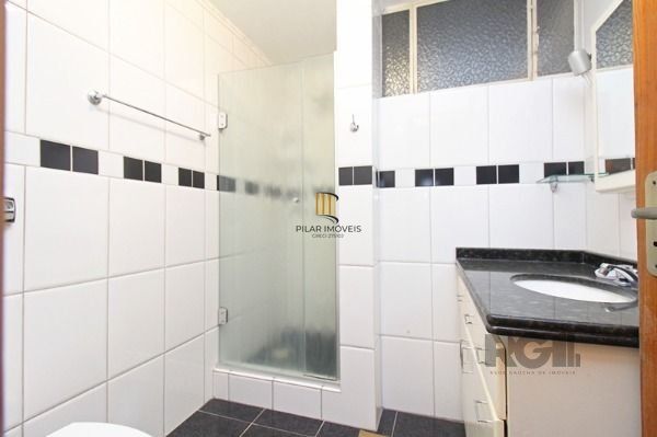 Apartamento em Porto Alegre, no bairro Praia de Belas, com 2 dormitório(s), e 2 