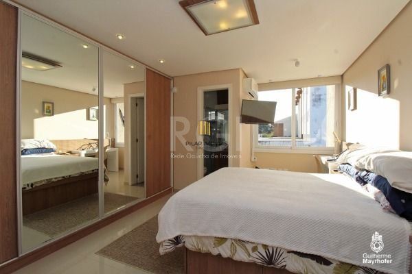 Casa para Venda - 172.26m², 3 dormitórios, sendo 2 suites, 2 vagas - Hípica