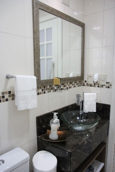 Casa para Venda - 740m², 5 dormitórios, sendo 5 suites, 5 vagas - Jardim Isabel