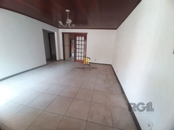 Casa 3 dormitórios à venda Campo Novo Porto Alegre/RS