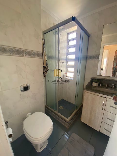 Cobertura, com 3 dormitórios, piscina, Bairro Tristeza.