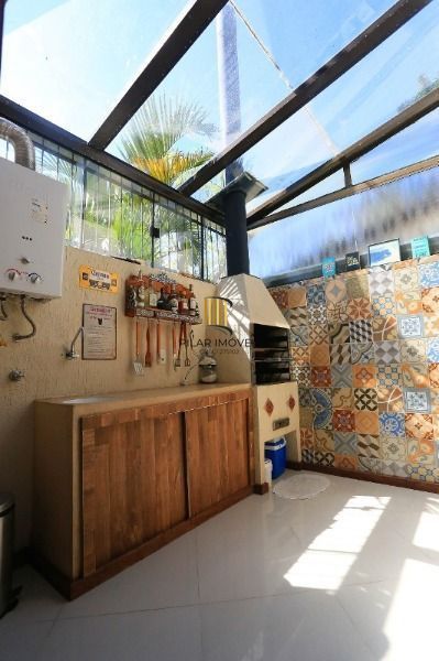 Casa Condominio para Venda - 3 dormitórios, sendo 1 suites, 2 vagas - Tristeza